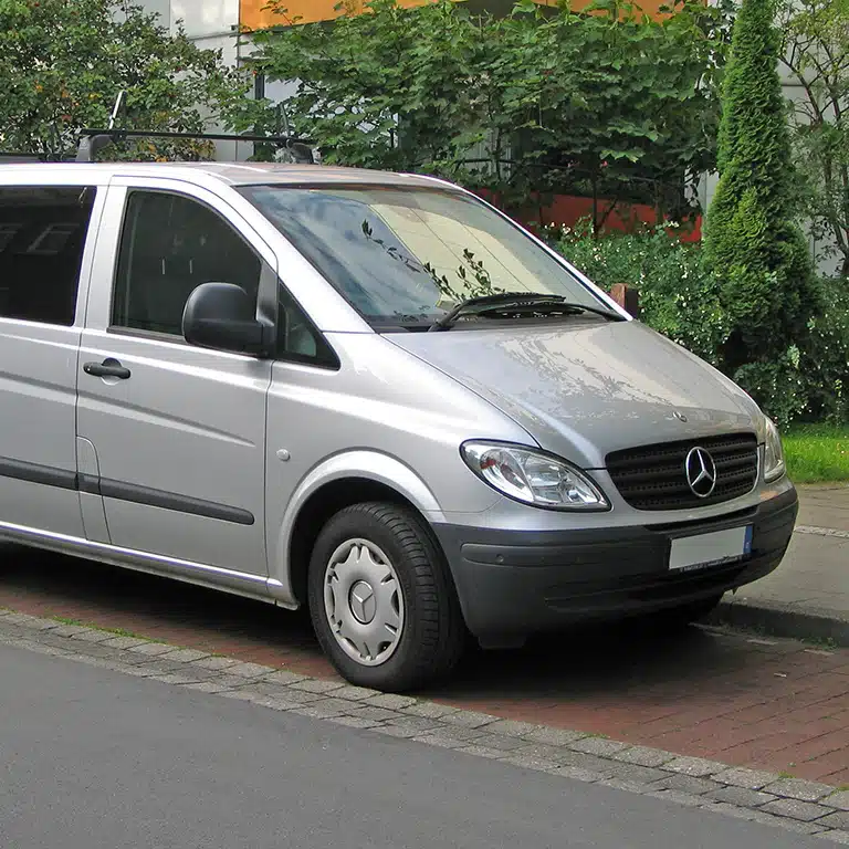 Grey Mercedes Vito W639