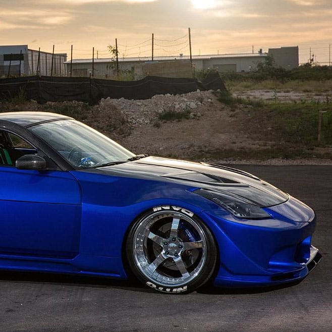 Lowered Nissan 350Z