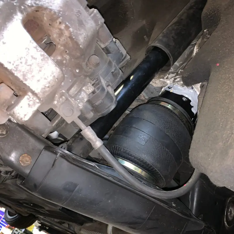 rear airbag suspension on c class mercedes