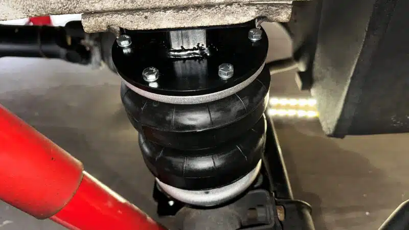 AirSpring fitted to suspension axle