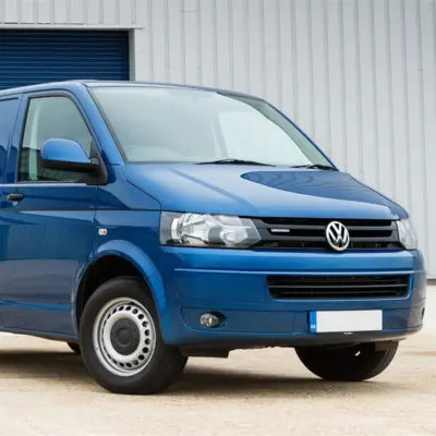 Volkswagen - VW-Transporter-T5-Edited.jpg